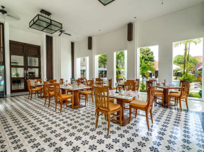 Inna Bali Heritage Hotel