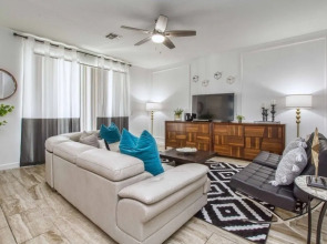 Storey Lake-6 Bedroom Pool -1651ST Home by RedAwning