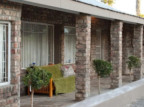 Oudtshoorn Overnight