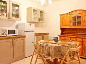 Private Room 1 Old Town Beach Parking