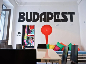 LOL Boutique Hostel City Center