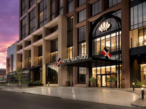 Hotel Santiago, Curio Collection by Hilton