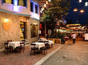 Kupa Pension Old City