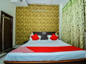OYO 27028 Hotel Sai Palace