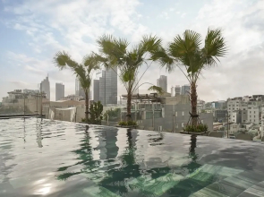 La Siesta Premium Lakeside