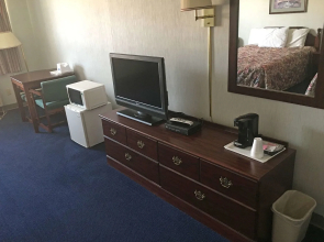 Motel 6 Concordia, MO