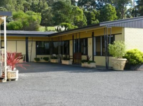 Tamar Cove Motel