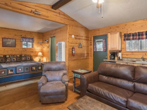 Whispering Pine Cabins