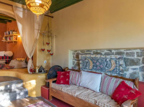 The Old Pomegranate House