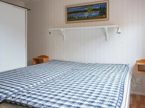 6 Person Holiday Home in Hamburgsund