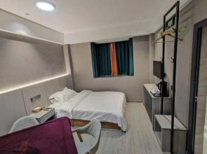 Jinyi Hostel