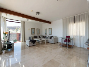 Sunset Villa
