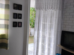 Alugo Apart. quarto/sala na Enseada Azul-Guarapari