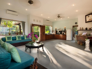 Ashling Villa