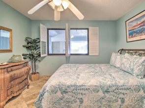 Hudson Resort Condo w/ Gulf Views & Beach!