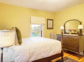 Whitney by Avantstay Private Berkshires Estate