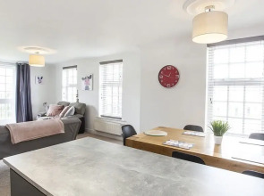 Fountains View Apartment