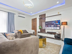 Luxury 2bedroom apartment with pool