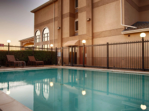 Best Western Plus Graham Inn