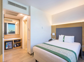 Holiday Inn Naples by IHG