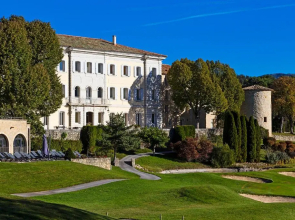 Château et Golf De Taulane