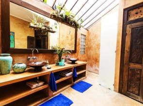 Quiet Cottage Style Villa in Umalas