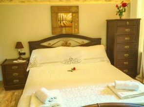 Linda Casa En Rethymno Para 4 Personas.