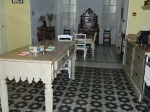 Maison Amphria