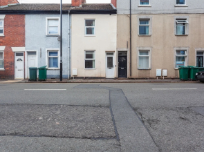 Spacious Apartment in Coventry Near Coventry University