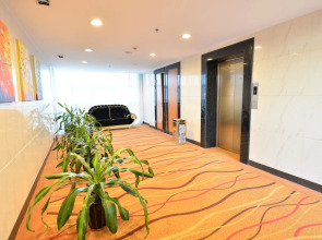 Shanghai JOYFUL YARD Hotel