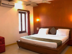 Hotel Sudhir New