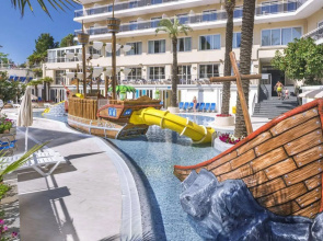 Hotel Serhs Oasis Park