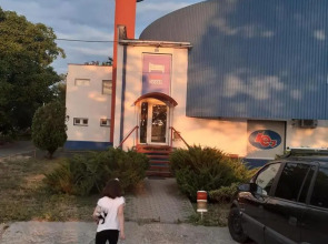 Lexus - Electric Hostel