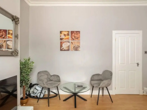 1BR Summit Holburn - Cosy Flat With Ultrafast Wifi