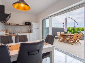 Beach House Festini In Kosljun