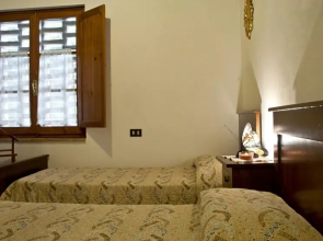 Pi-m126-vill0at - Frantusina 4