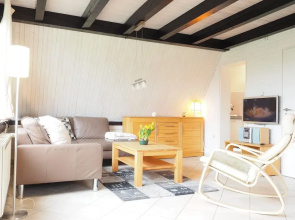 Ferienhaus mit Sauna in Burhave