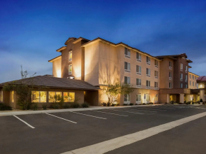 Holiday Inn Hotel & Suites Barstow by IHG