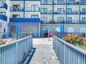 Bluewater Resort V103