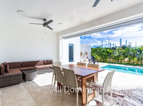 Spacious Family Suite, Ocean Village!