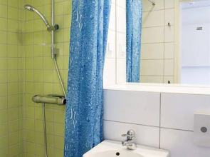 Slottsskogens Hostel