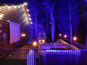 Electric Forest Cabin And Teepee! Lights & Laser Show! Private Hot Tub! Unique Stay!