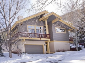 2892 C Kinnikinnick Rd. 3 Bedroom Home