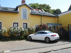 Gelbeshaus1