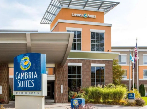 Cambria Suites Traverse City