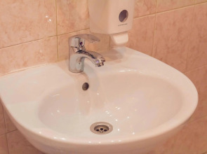 Парк-Отель Май