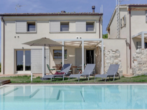 2Balsl   Montefreddo - Large Two Bedroom Split Level