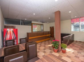 OYO 261 Hotel Peace Corner