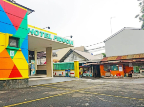 SUPER OYO Collection O 91409 Hotel Fiducia Otista 153 - 157