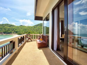 Crystal Bay Beach Resort